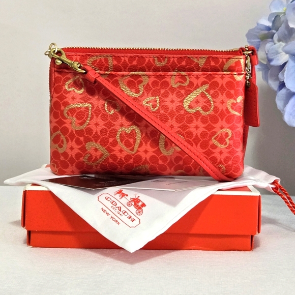 Coach Red And Gold Heart Print Wrislet-NWOT - Picture 1 of 10